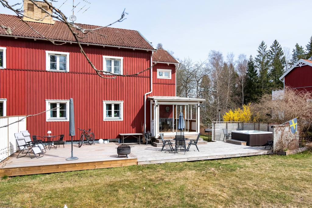Tapetsering Sovrum & Kök Lägenhet BRF. Hässelby Gård Vinsta